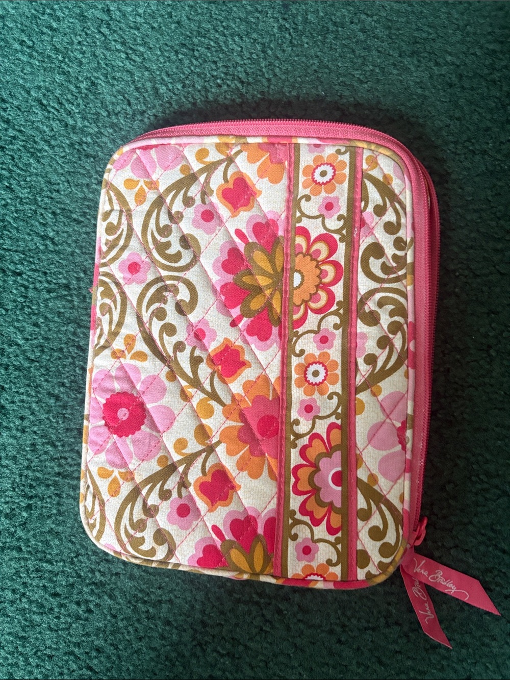 Vera Bradley Pink Floral Quilted Travel Organizer